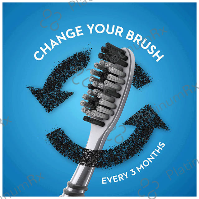 Oral-B Cavity Defence Medium Toothbrush with Charcoal