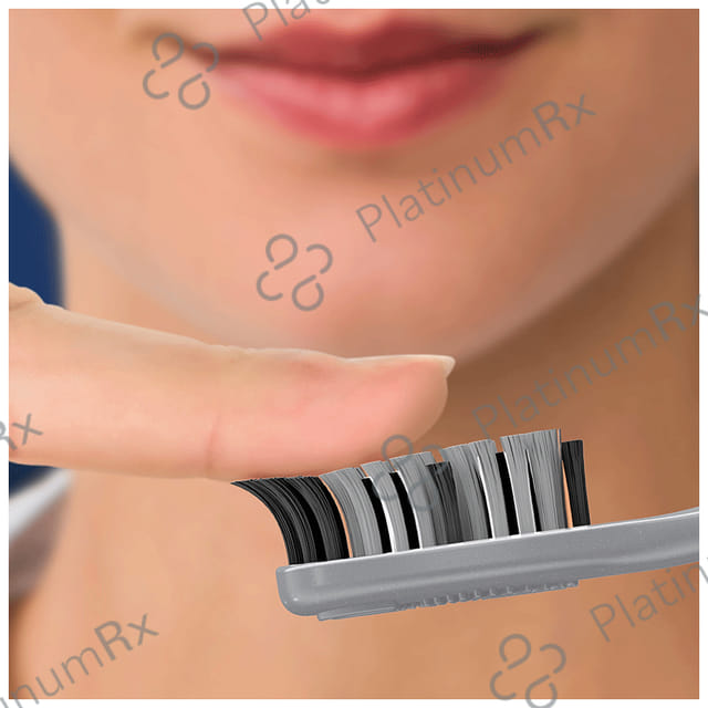Oral-B Cavity Defence Medium Toothbrush with Charcoal