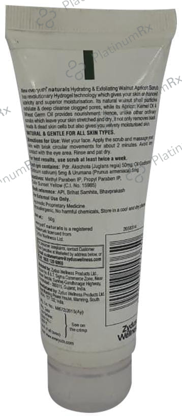 Everyuth Naturals Hydrating & Exfoliating Walnut Apricot Scrub 50 gm