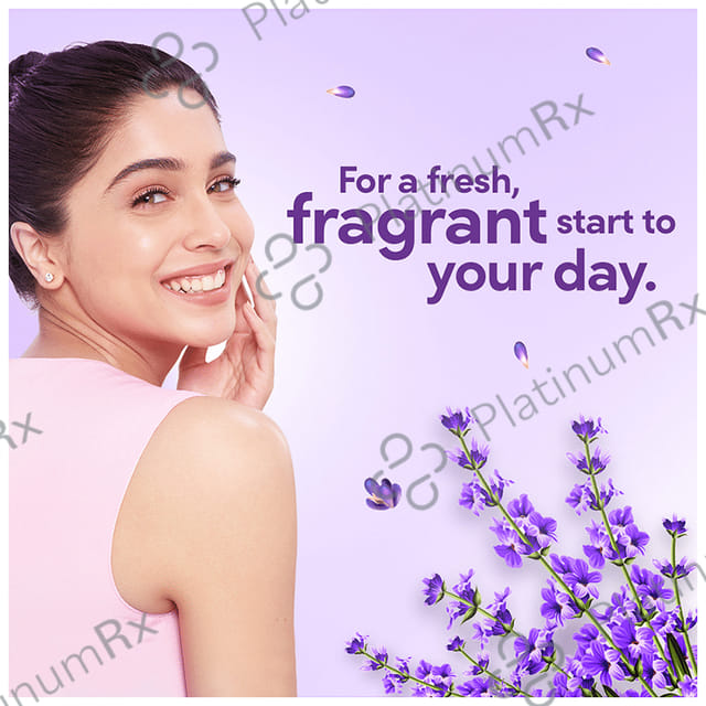 Pond's Magic Freshness Talc Powder Magic Acacia Honey
