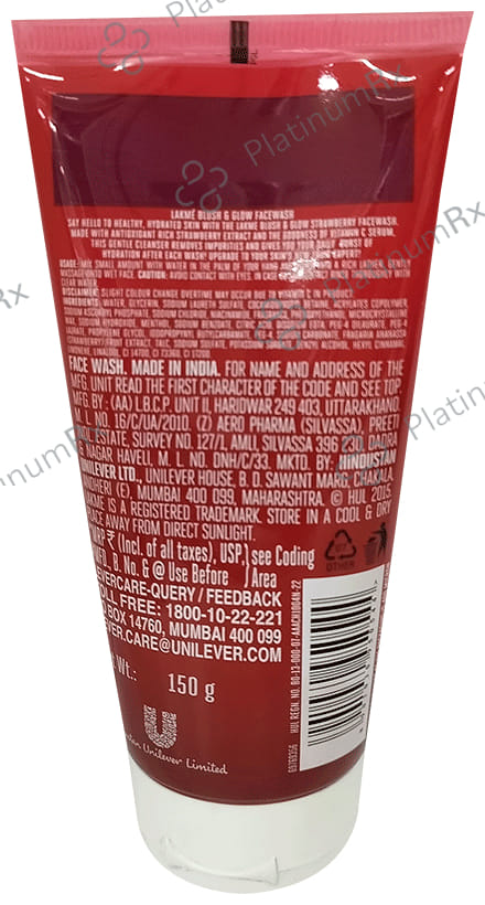 Lakme Blush & Glow Face Wash Strawberry-with Vitamin C Serum 150 gm