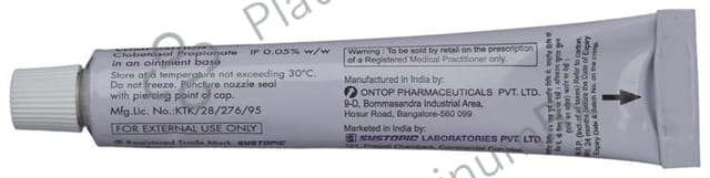 Topinate 0.05% Ointment 15gm