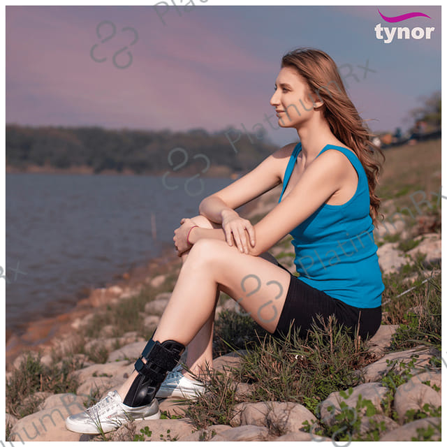 Tynor D 26 Ankle Splint Universal