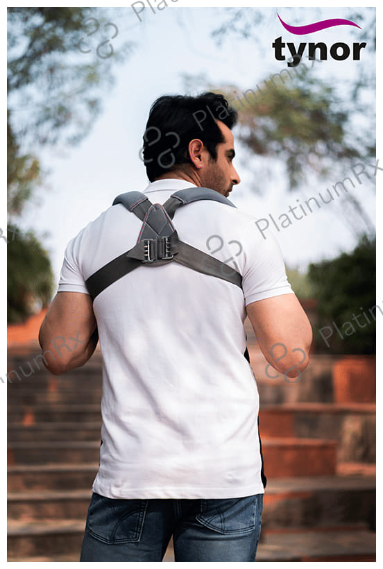 Tynor C 04 Clavicle Brace with Buckle XL 1s
