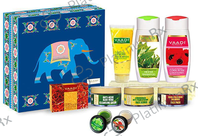 Vaadi Herbals Majestic Essence Herbal Gift Set